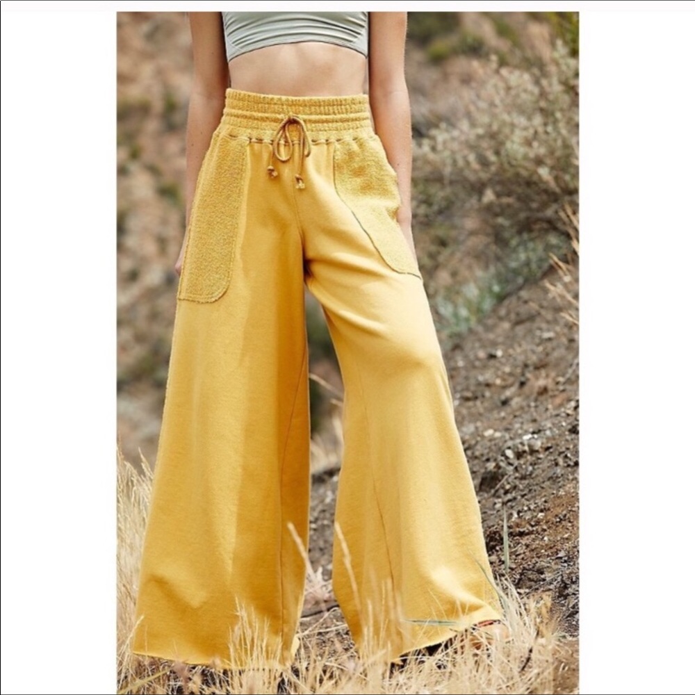 FREE PEOPLE Movement Upbeat Wide Leg Meadowsweet M - Picture 3 of 14